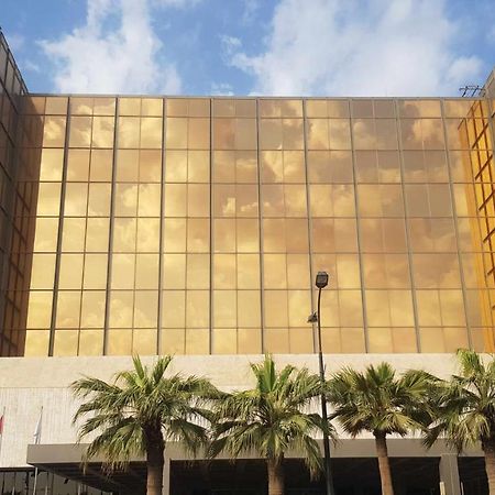 Holiday Inn Kuwait Al Thuraya City By Ihg Кувейт Экстерьер фото